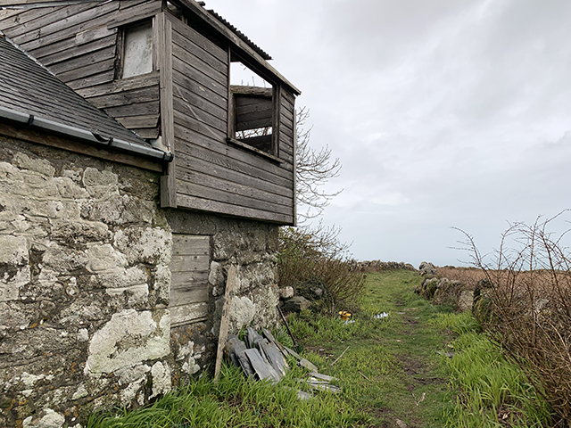 AleisterCrowleys_Interior24